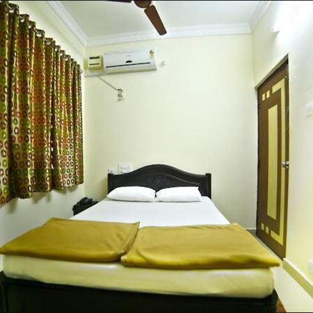 Reva Guest House Tirupati Dış mekan fotoğraf