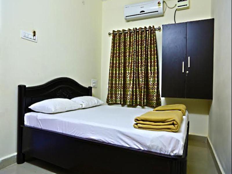 Reva Guest House Tirupati Dış mekan fotoğraf